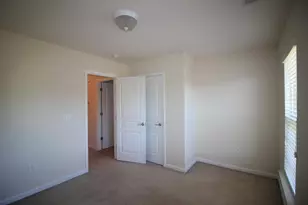 8809 Macedonia Lake Dr, Cary, NC 27518 - Photo 25