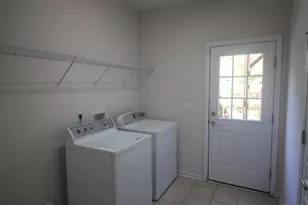 8809 Macedonia Lake Dr, Cary, NC 27518 - Photo 15
