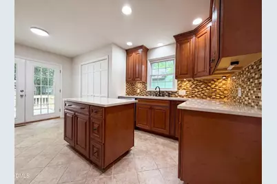 2408 White Oak Circle, Clayton, NC 27520 - Photo 9