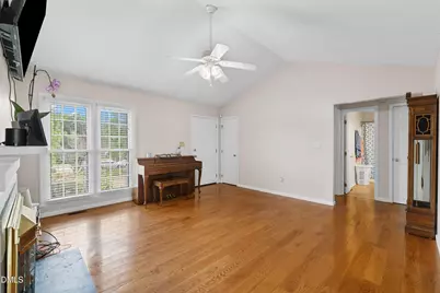 46 Richmond Drive, Clayton, NC 27527 - Photo 9