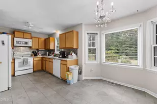 46 Richmond Dr, Clayton, NC 27527 - Photo 13