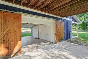 8196 Raymond Royster Rd, Roxboro, NC 27574 - Photo 27