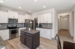 4411 Lady Rita Ln, Raleigh, NC 27610 - Photo 9