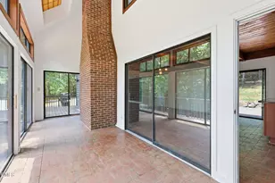 3433 Jones Ferry Rd, Chapel Hill, NC 27516 - Photo 9