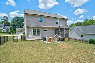 158 Heathgreen Dr, Clayton, NC 27527 - Photo 5