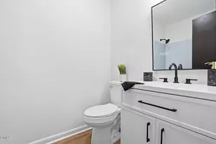 1120 W Pope St, Benson, NC 27504 - Photo 11