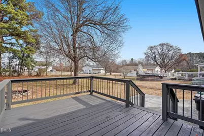 1120 W Pope Street, Benson, NC 27504 - Photo 17