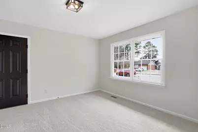 1120 W Pope Street, Benson, NC 27504 - Photo 15