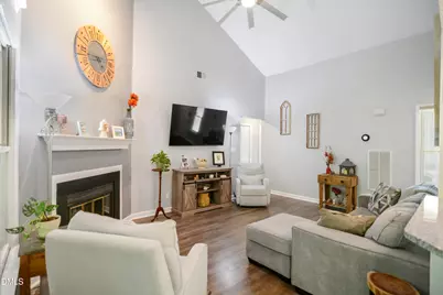 101-2D Marbury Court, Cary, NC 27513 - Photo 7