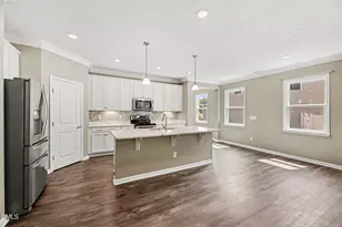 3049 Willow Ranch Dr, Fuquay Varina, NC 27526 - Photo 7