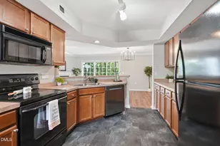 7906 Falcon Rest Cir, Raleigh, NC 27615 - Photo 19