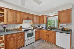703 Caswell Rd, Chapel Hill, NC 27514 - Photo 13