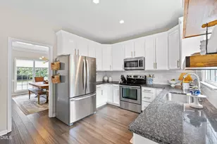 7044 Bellard Ct, Raleigh, NC 27617 - Photo 17
