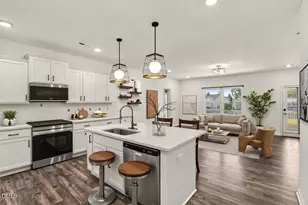 110 Benson Vlg Dr, Benson, NC 27504 - Photo 15