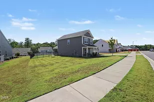 110 Benson Vlg Dr, Benson, NC 27504 - Photo 3