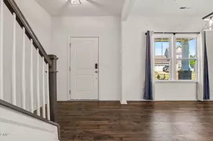 110 Benson Vlg Dr, Benson, NC 27504 - Photo 5