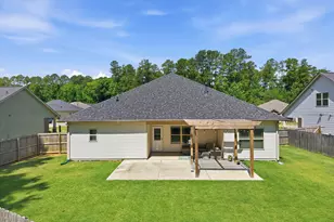123 Woodwater Cir, Lillington, NC 27546 - Photo 7