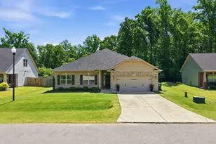 123 Woodwater Cir, Lillington, NC 27546 - Photo 3