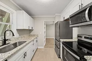 119 Carmichael Ct, Cary, NC 27511 - Photo 13
