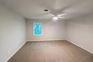 1041 Nottingham Ct, Cary, NC 27511 - Photo 9