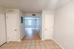 1041 Nottingham Ct, Cary, NC 27511 - Photo 13