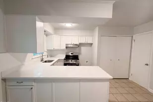 1041 Nottingham Ct, Cary, NC 27511 - Photo 7