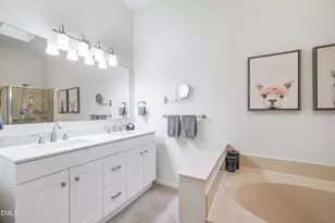 100 Riverwalk Cir, Cary, NC 27511 - Photo 21
