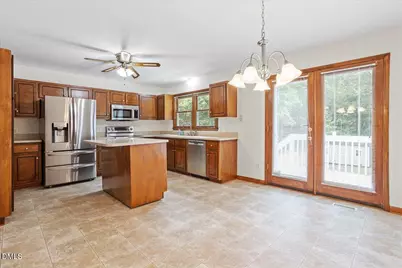 9424 N Manor Drive, Zebulon, NC 27597 - Photo 7