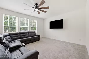 835 Golden Plum Ln, Zebulon, NC 27597 - Photo 15