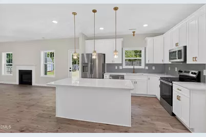 345 Birch Avenue, Spring Lake, NC 28390 - Photo 9