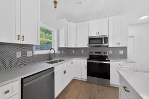 345 Birch Ave, Spring Lake, NC 28390 - Photo 11