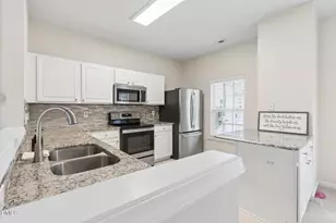 508 Canyon Lake Cir, Morrisville, NC 27560 - Photo 21