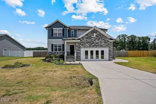 60 Olivia Crossing Ct, Four Oaks, NC 27524 - Photo 3