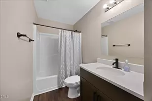 106 Martins Point Pl, Cary, NC 27519 - Photo 19