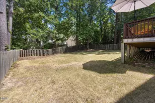 106 Martins Point Pl, Cary, NC 27519 - Photo 23