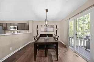 106 Martins Point Pl, Cary, NC 27519 - Photo 7