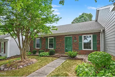6802 Fairpoint Court, Raleigh, NC 27613 - Photo 3