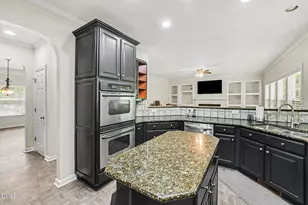 12208 Ashton Woods Ln, Raleigh, NC 27614 - Photo 7