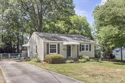 427 W Park Street, Cary, NC 27511 - Photo 3