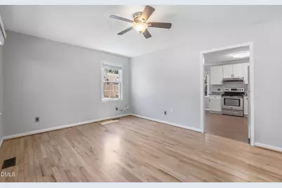 427 W Park Street, Cary, NC 27511 - Photo 7