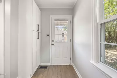 427 W Park Street, Cary, NC 27511 - Photo 15