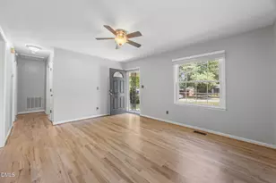 427 W Park St, Cary, NC 27511 - Photo 9