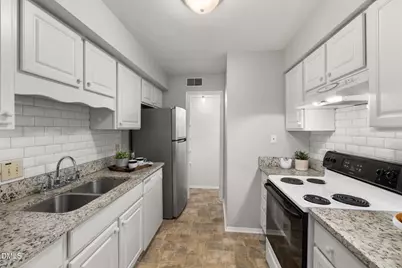 1133 Schaub Drive, Raleigh, NC 27606 - Photo 15
