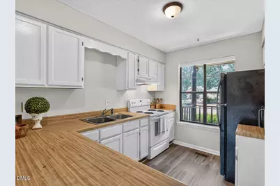 4225 The Oaks Drive, Raleigh, NC 27606 - Photo 3