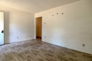 521 Locust Rd, Hillsborough, NC 27278 - Photo 5