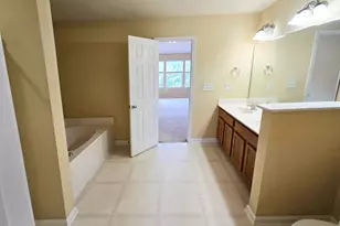 105 Chandler Springs Dr, Holly Springs, NC 27540 - Photo 11