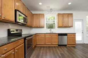 154 Stobhill Ln, Holly Springs, NC 27540 - Photo 19