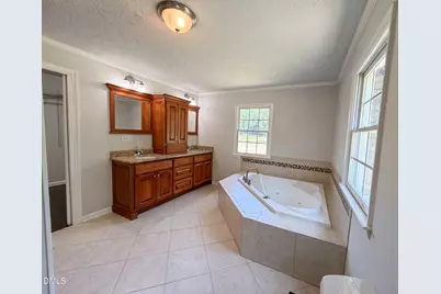 5416 Shipman Road, Hope Mills, NC 28348 - Photo 5
