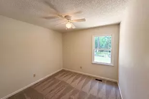 328 Thornwood Ln, Youngsville, NC 27596 - Photo 9