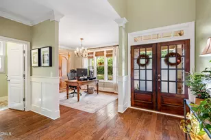 212 Middlegreen Pl, Holly Springs, NC 27540 - Photo 9